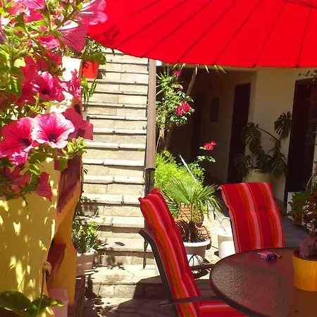 Welcome To ,,petunia,, In Neos-marmaras,xalkidiki ,greece,in Para18dise Bed & Breakfast Neos Marmaras